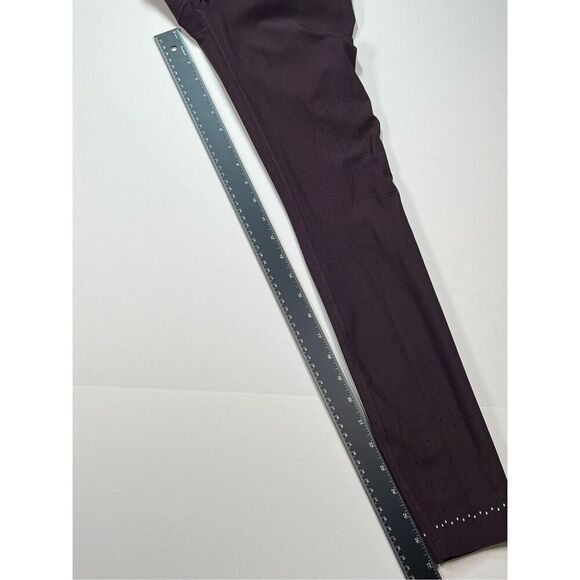 Lululemon Zoned In Tight 27" Inseam Garnet Deep Purple Reflective Size 6 5BBNS - Picture 11 of 12